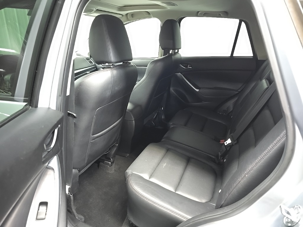 2016 Mazda CX-5 Grand Touring photo 28