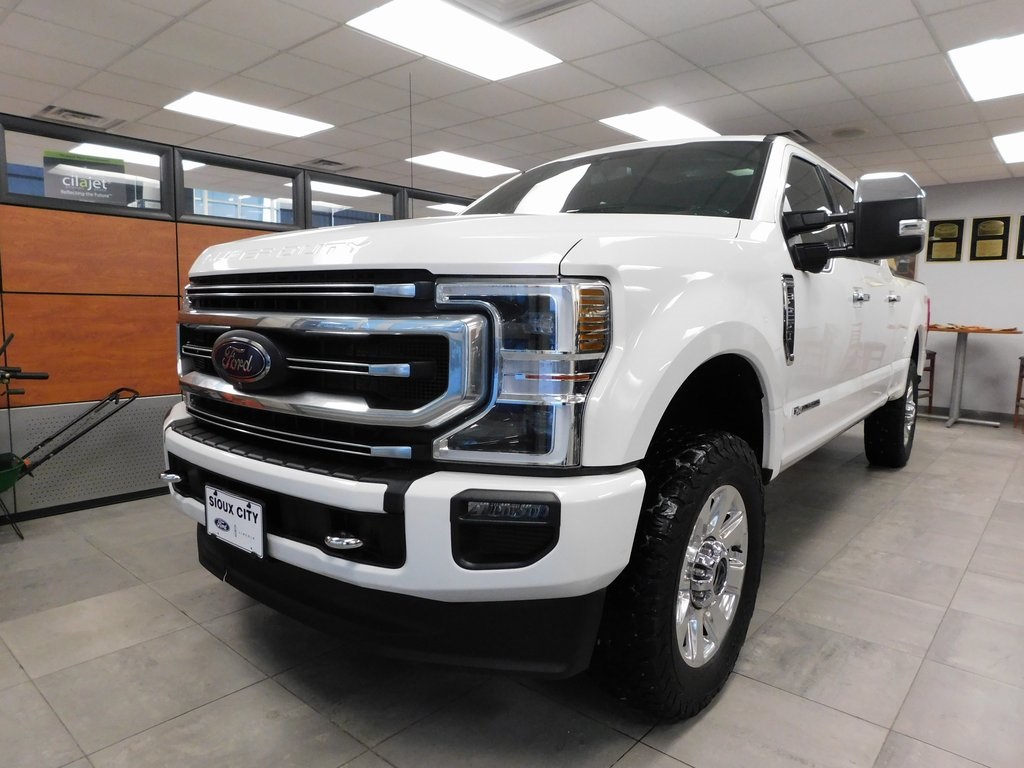 2021 Ford F-250 Platinum photo 2