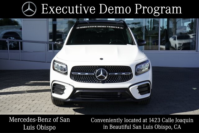 2024 Mercedes Benz GLB 250 4MATIC photo 3