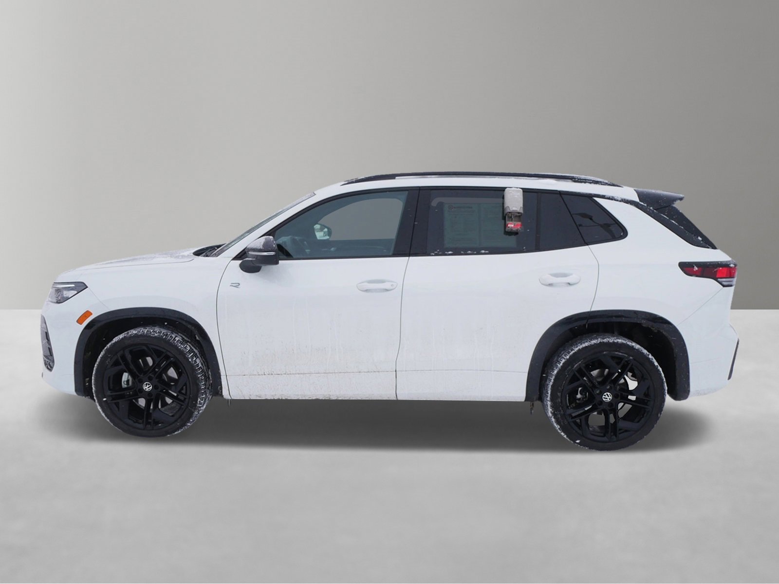 Used 2025 Volkswagen Tiguan SE R-LINE BLACK with VIN 3VVGR7RM5SM013802 for sale in White Bear Lake, Minnesota