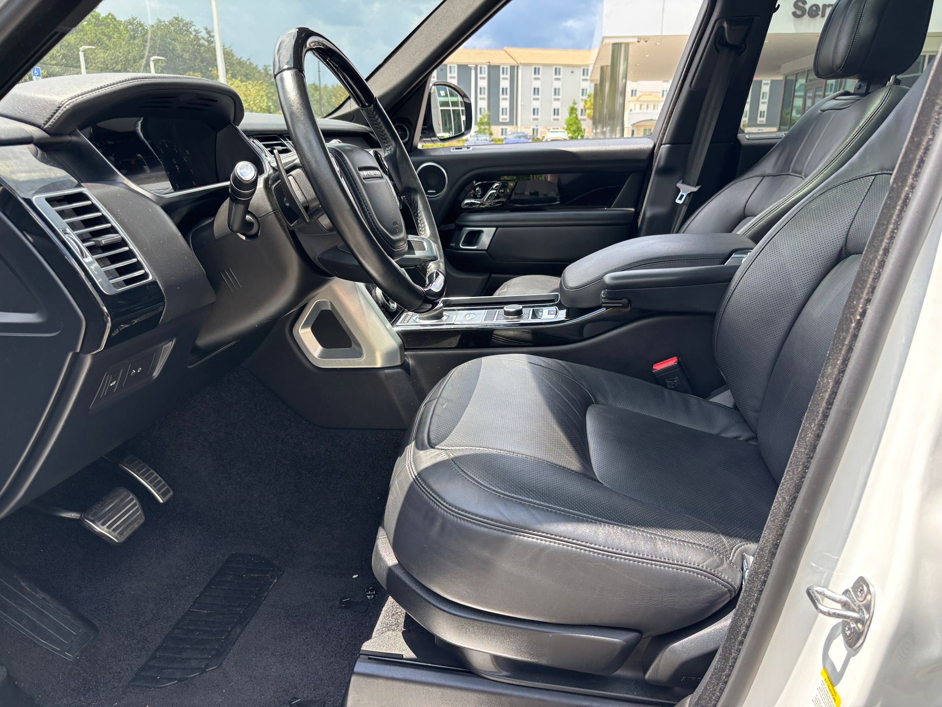 2022 Land Rover Range Rover HSE Westminster Edition photo 11
