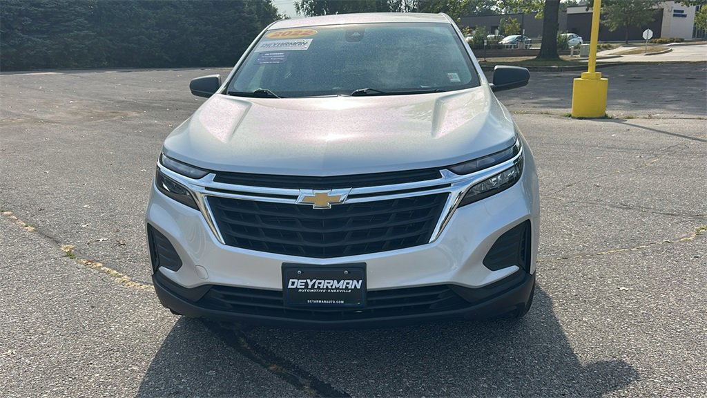 2022 Chevrolet Equinox LS photo 8