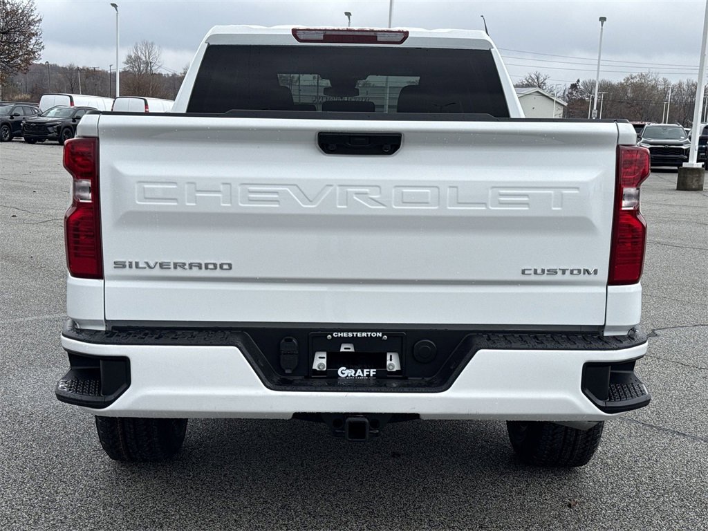 2026 Chevrolet Silverado 1500 Custom photo 4