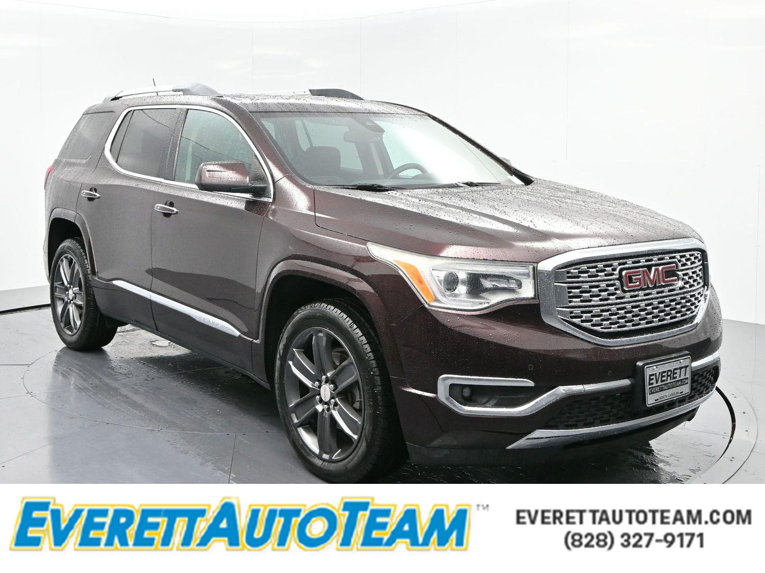 2017 GMC Acadia Denali's photo