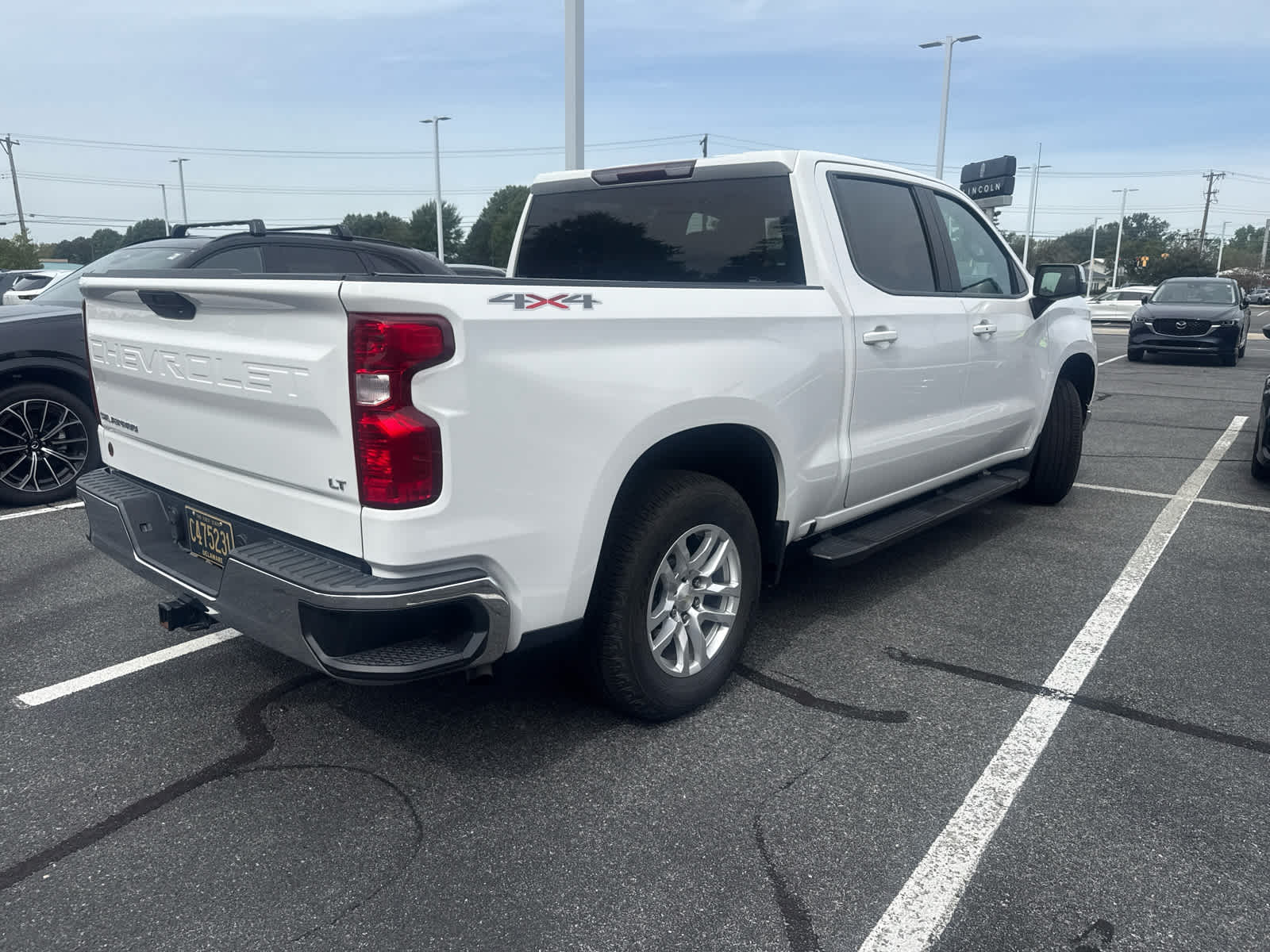 2020 Chevrolet Silverado 1500 LT photo 6