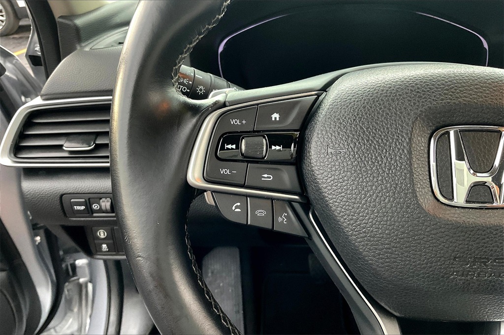 2018 Honda Accord EX-L 2.0T photo 17