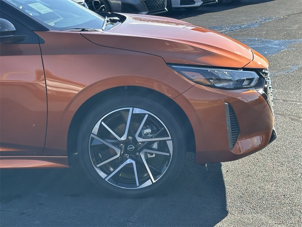 2025 Nissan Sentra SR photo 36