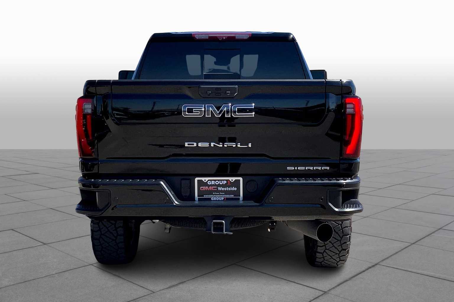2024 Gmc Sierra 2500 HD Denali Ultimate photo 4