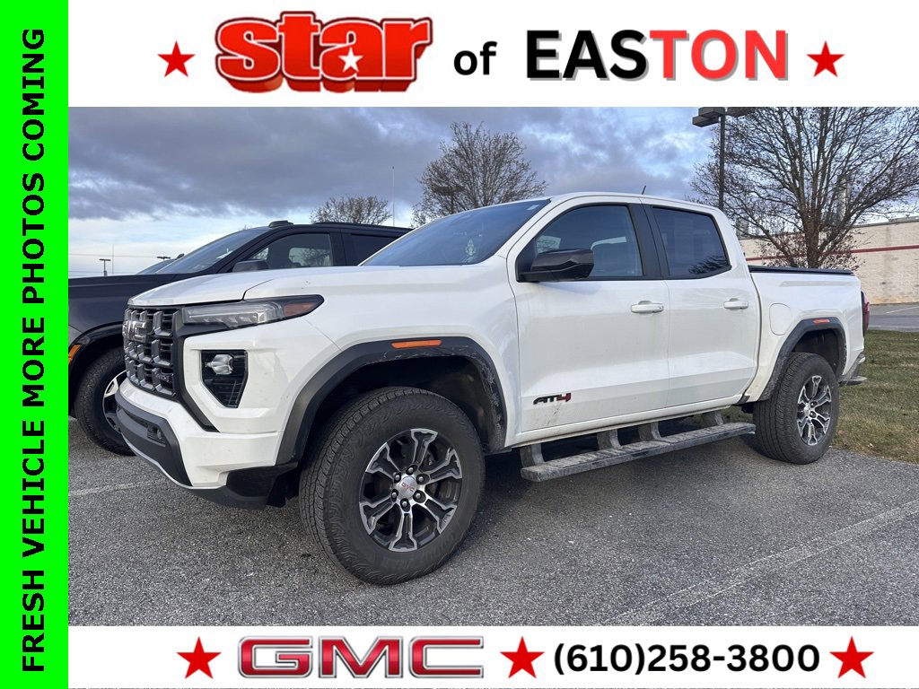 2024 GMC Canyon AT4's photo