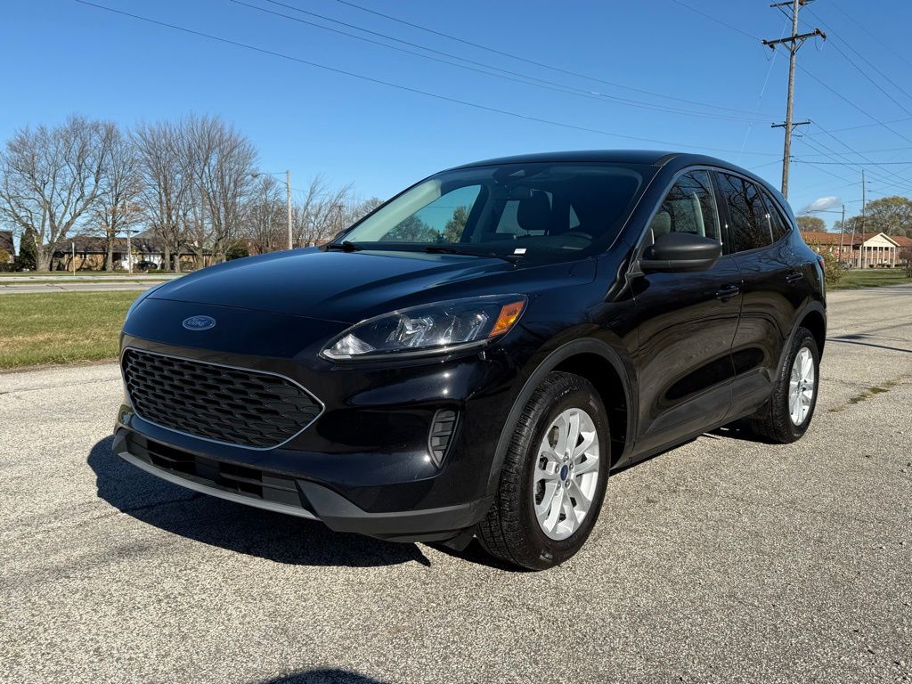 2022 Ford Escape SE photo 4