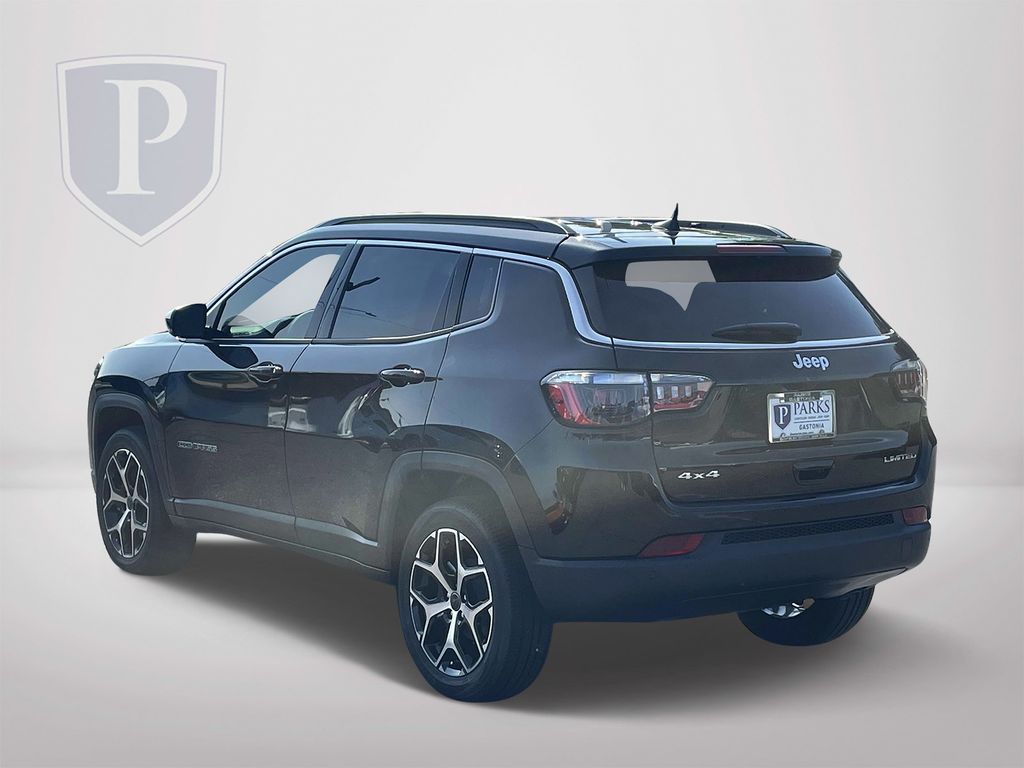 2025 Jeep Compass Limited photo 4
