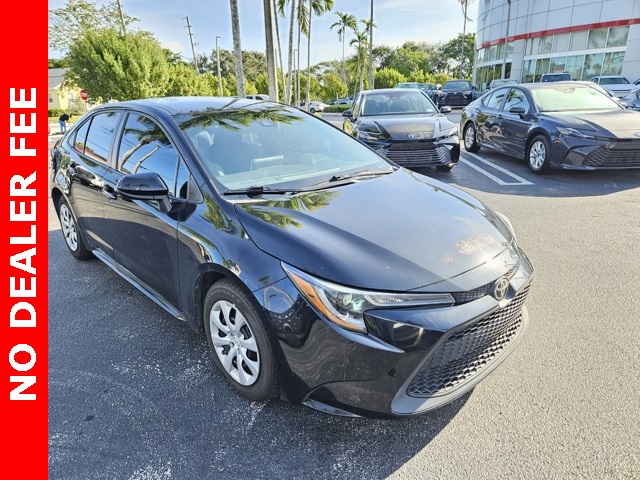 2021 Toyota Corolla LE's photo