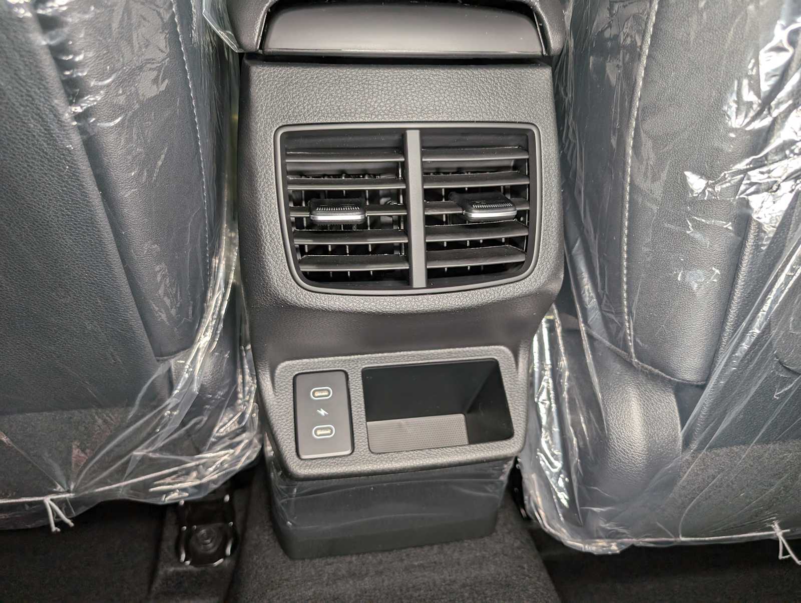 2026 Kia Seltos EX photo 16