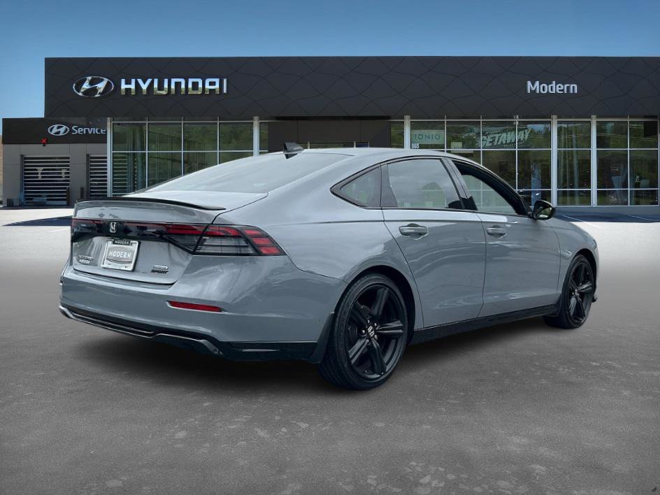 2024 Honda Accord Hybrid Sport-L photo 3