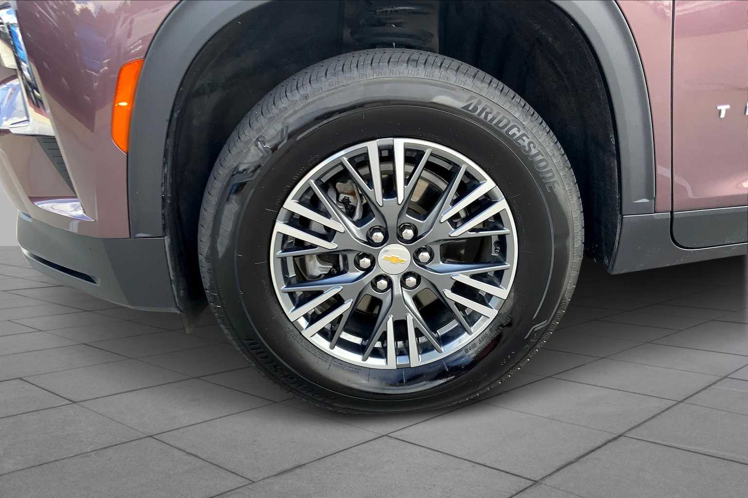 2024 Chevrolet Traverse photo 10