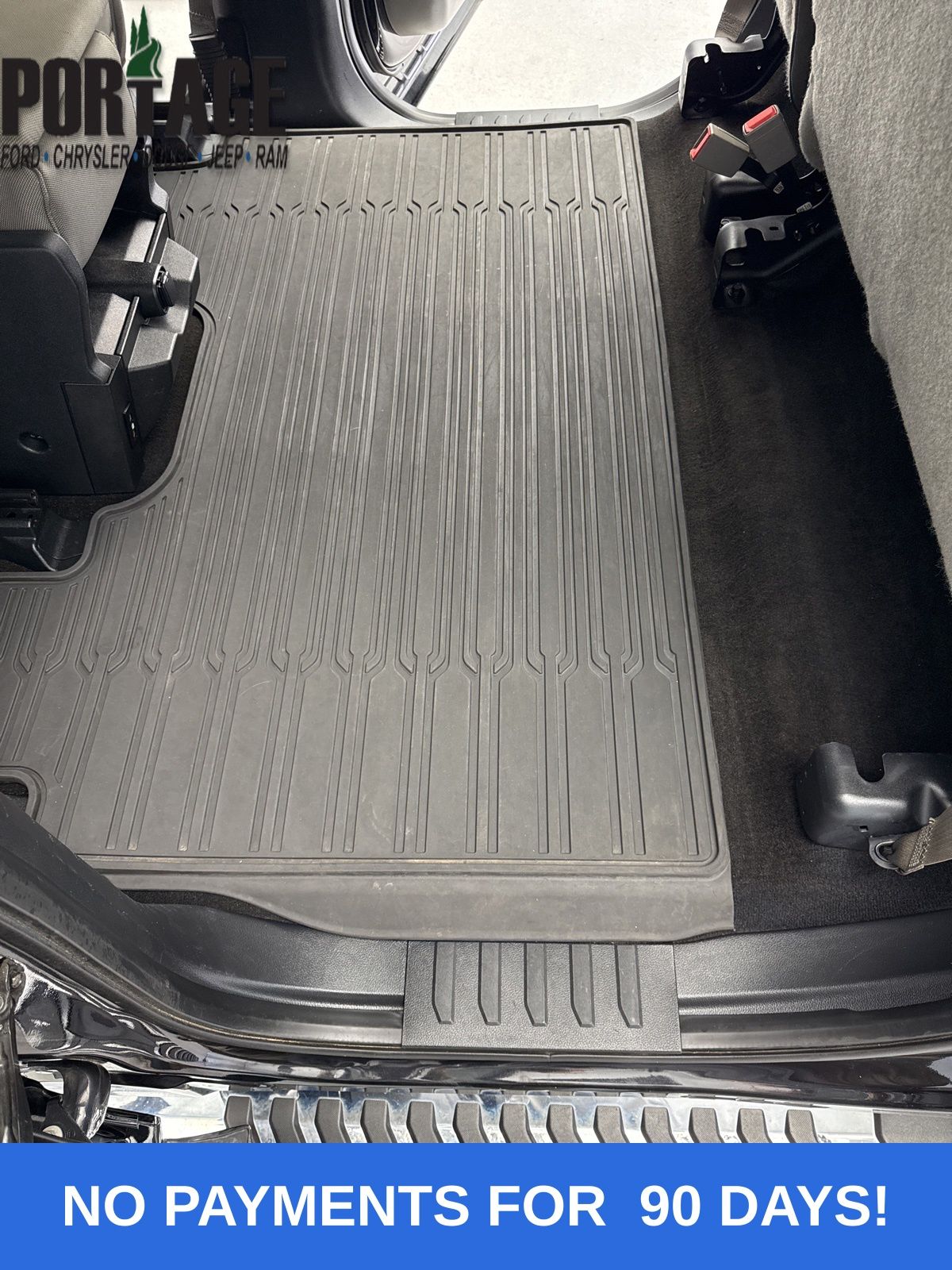 2019 Ford F-150 XLT photo 32