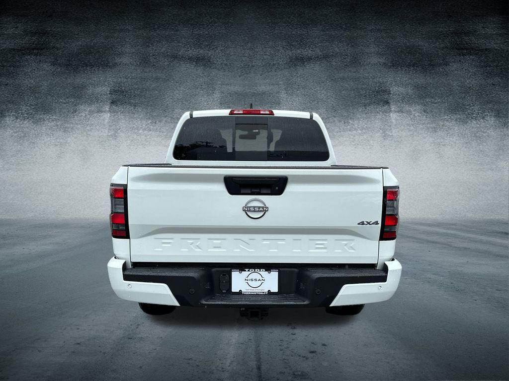 2025 Nissan Frontier SV photo 3