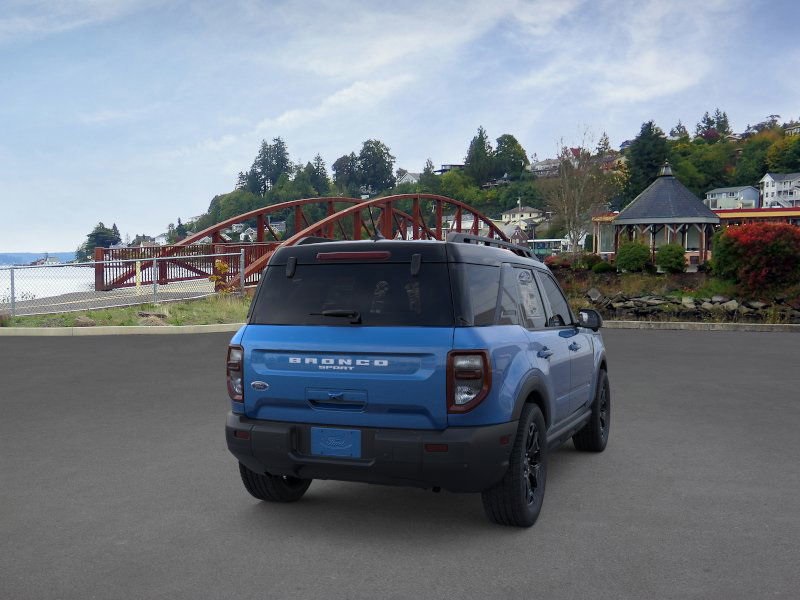 2025 Ford Bronco Sport Outer Banks photo 4