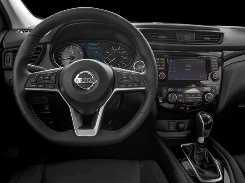 2018 Nissan Rogue Sport SL photo 4