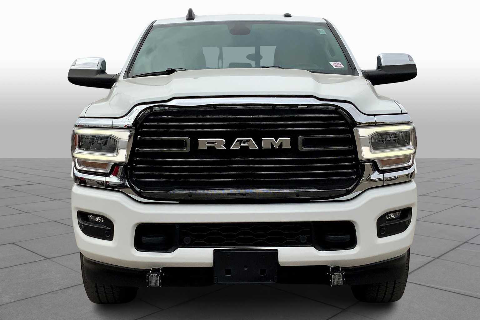 2022 Ram 2500 Laramie photo 3