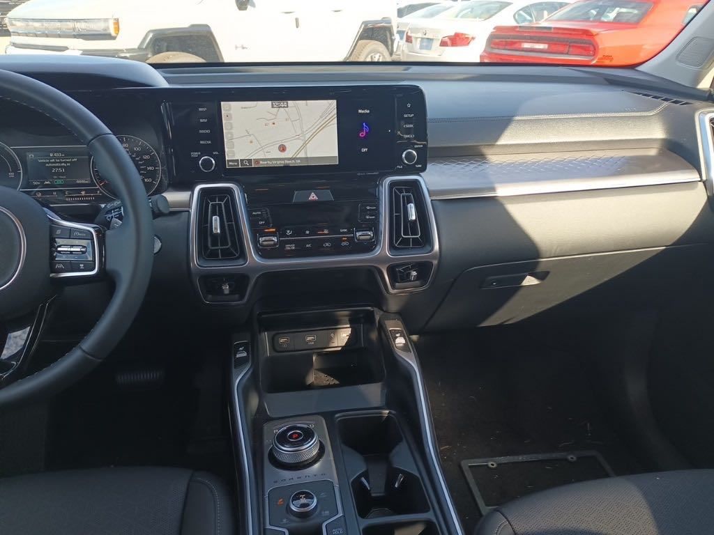 2023 Kia Sorento Hybrid EX photo 17