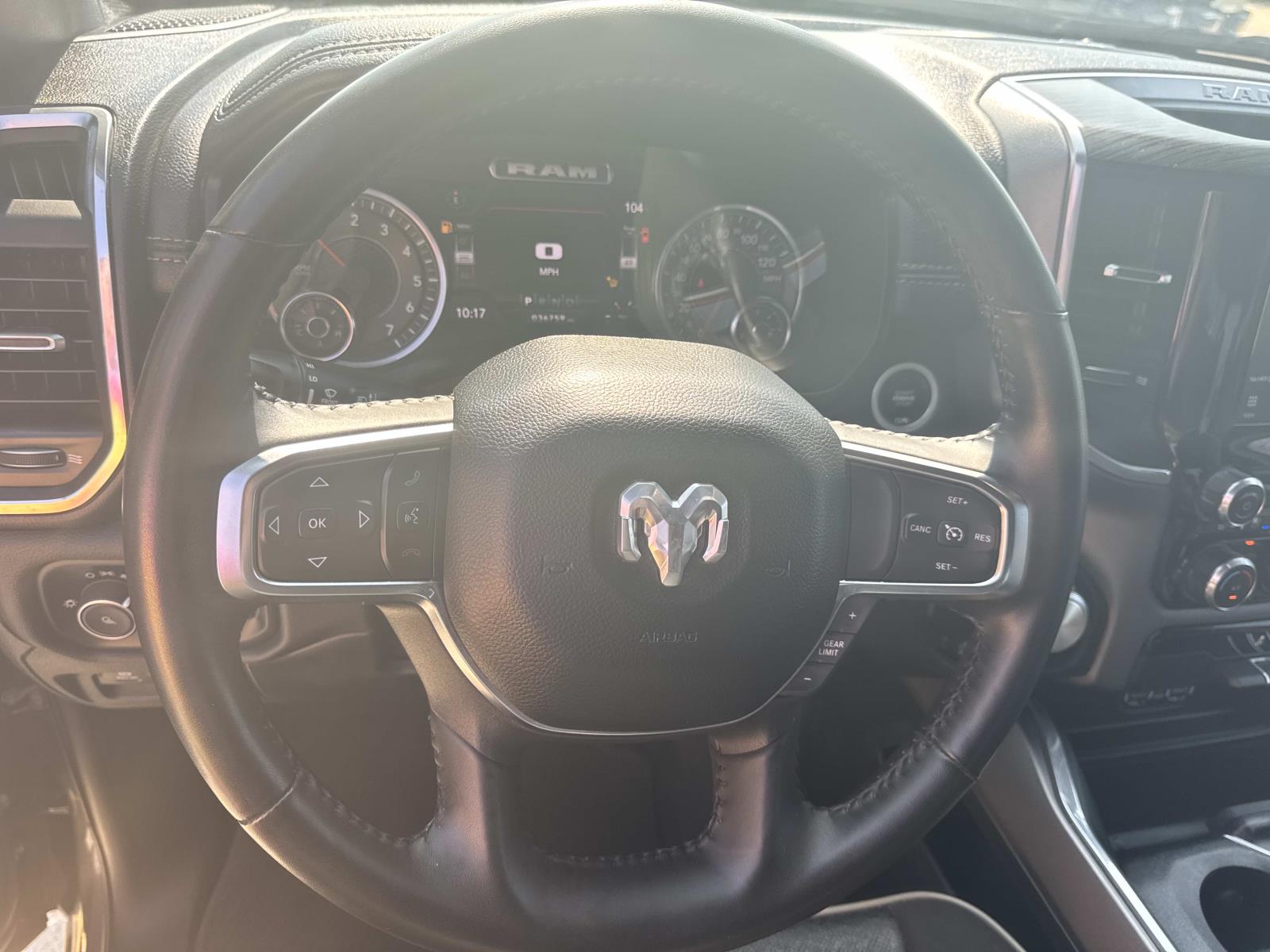 2024 Ram 1500 Laramie photo 20