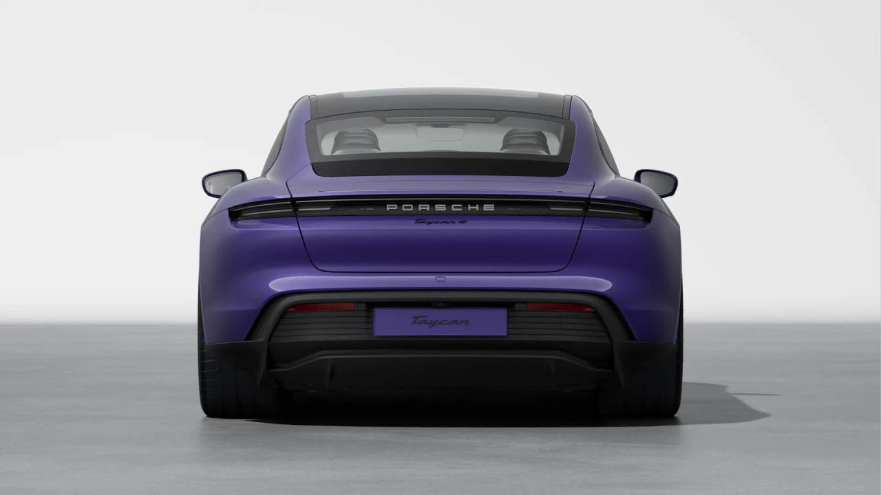 2025 Porsche Taycan 4 photo 8