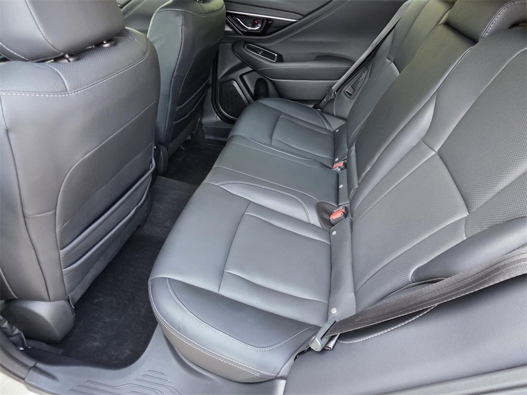 2023 Subaru Outback Touring XT photo 11