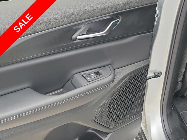 2025 Jeep Grand Cherokee Laredo photo 41