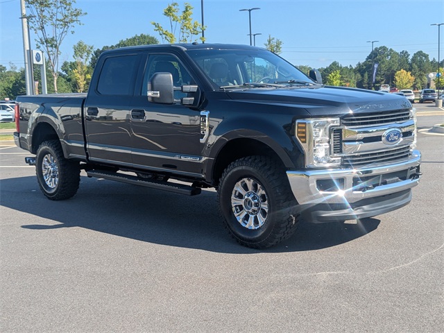 2019 Ford F-250 photo 2