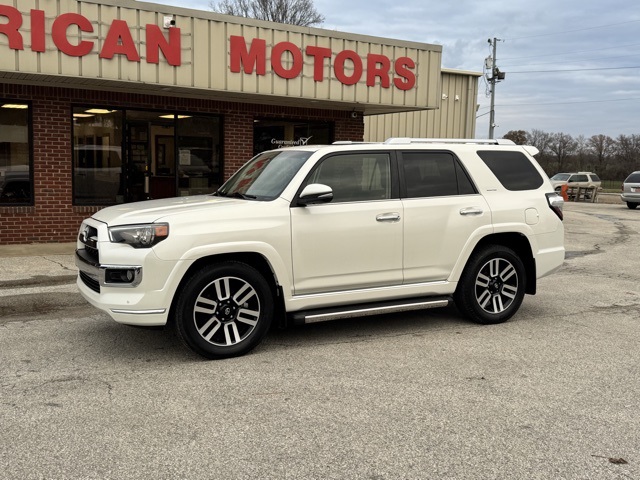 2018 Toyota 4Runner Limited photo 2