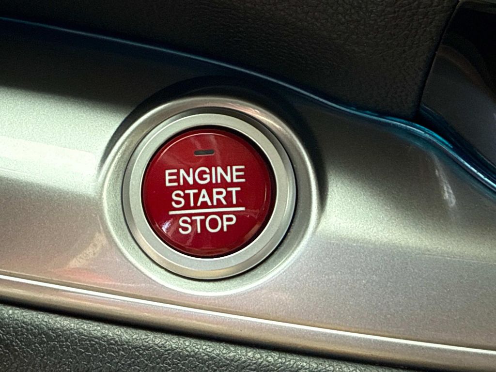 2015 Honda CR-V EX photo 28