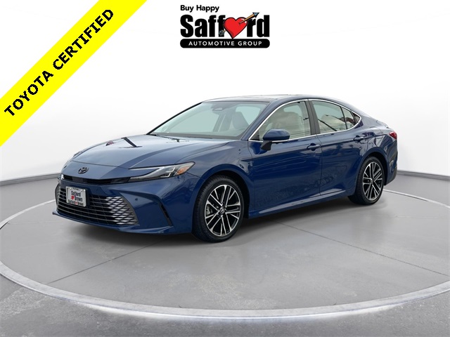 2025 Toyota Camry XLE's photo