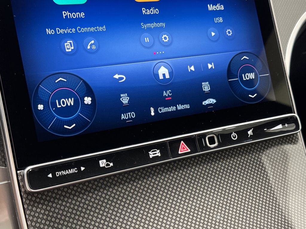 2026 Mercedes Benz GLC 300 photo 28