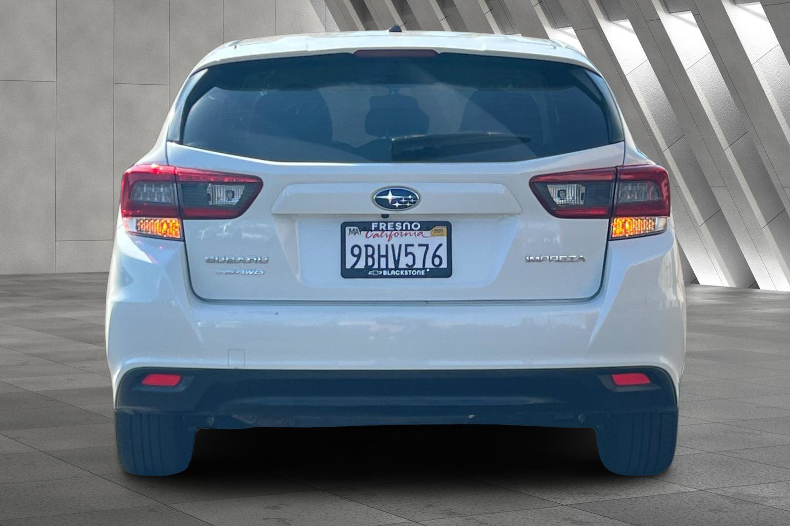2022 Subaru Impreza Base photo 3