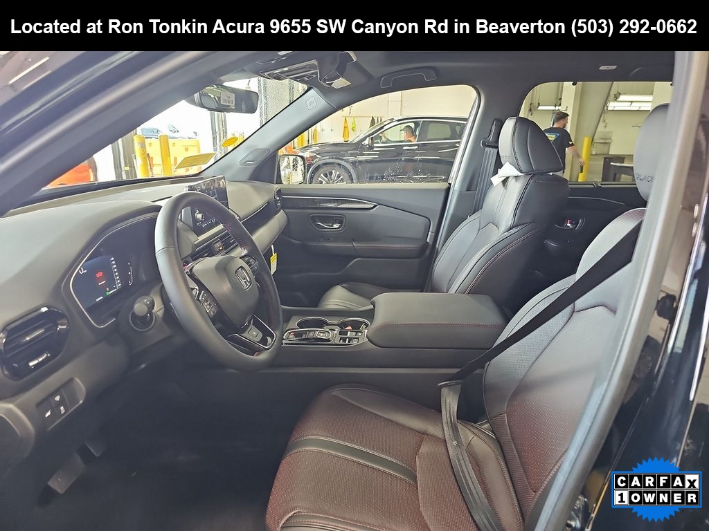 2025 Honda Pilot Black Edition photo 5