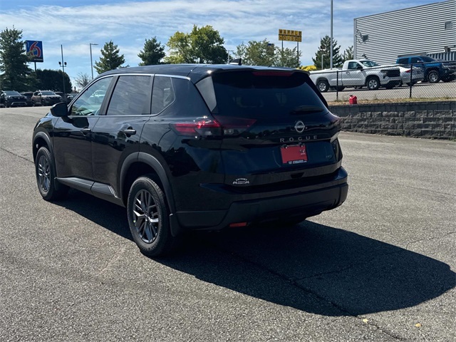 2026 Nissan Rogue S photo 2