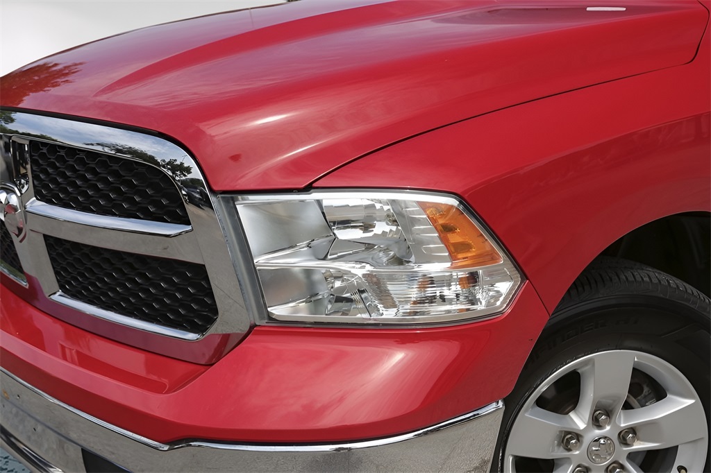 2019 Ram 1500 Classic Tradesman photo 2