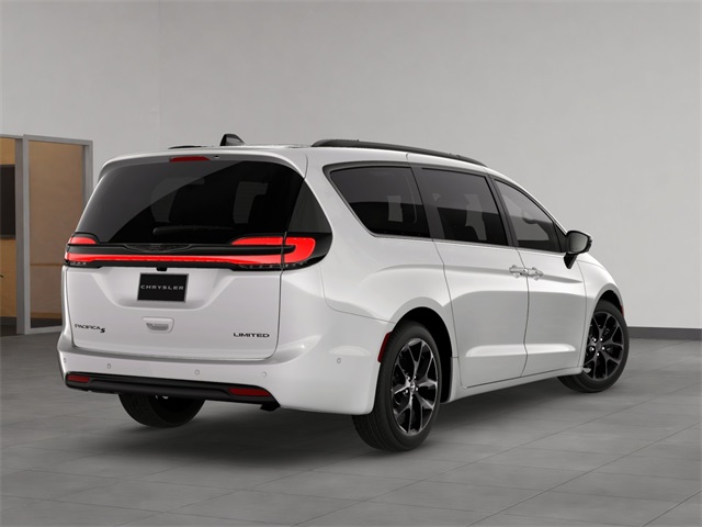 2026 Chrysler Pacifica Limited photo 5