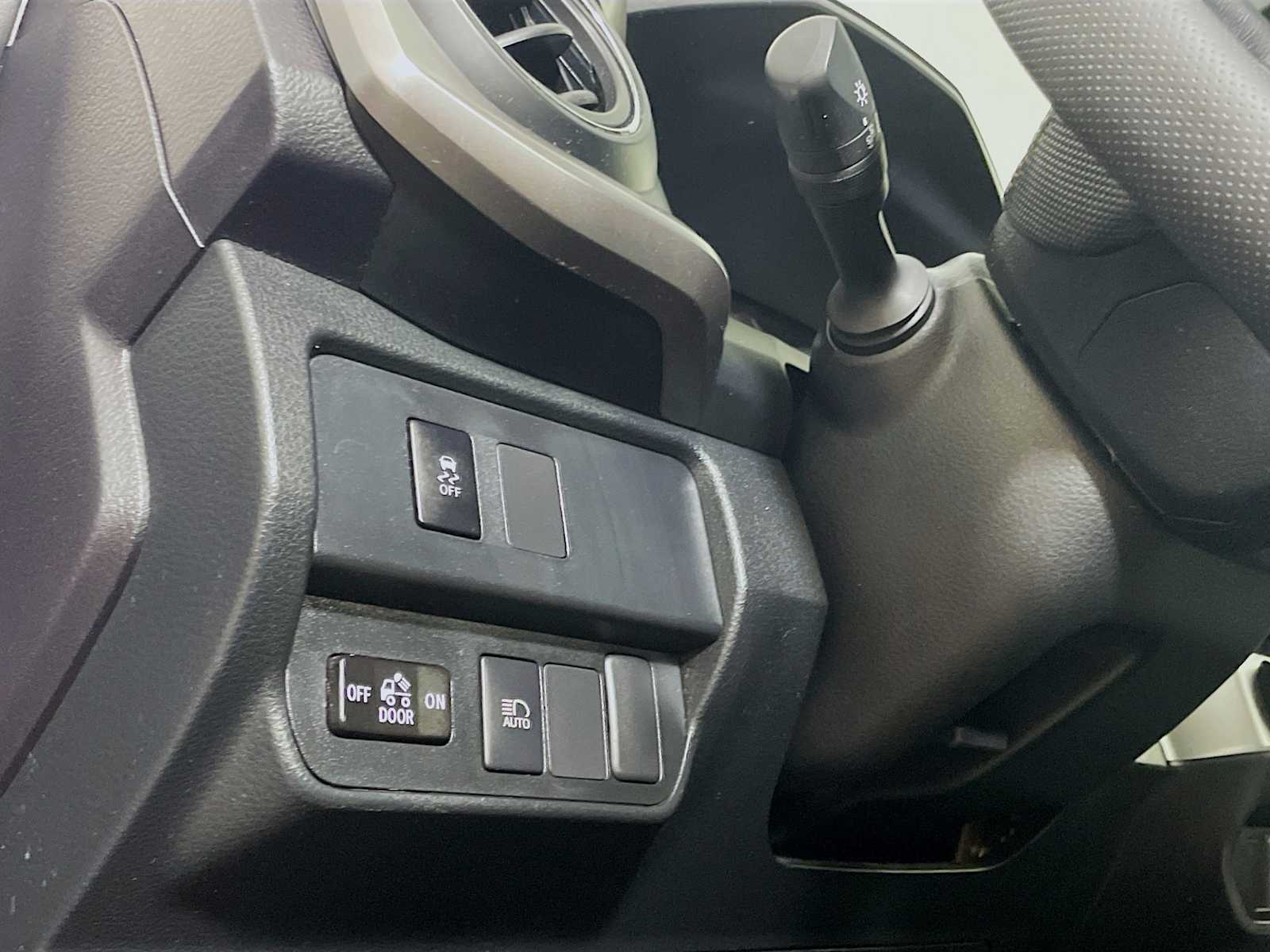 2022 Toyota Tacoma SR5 photo 8