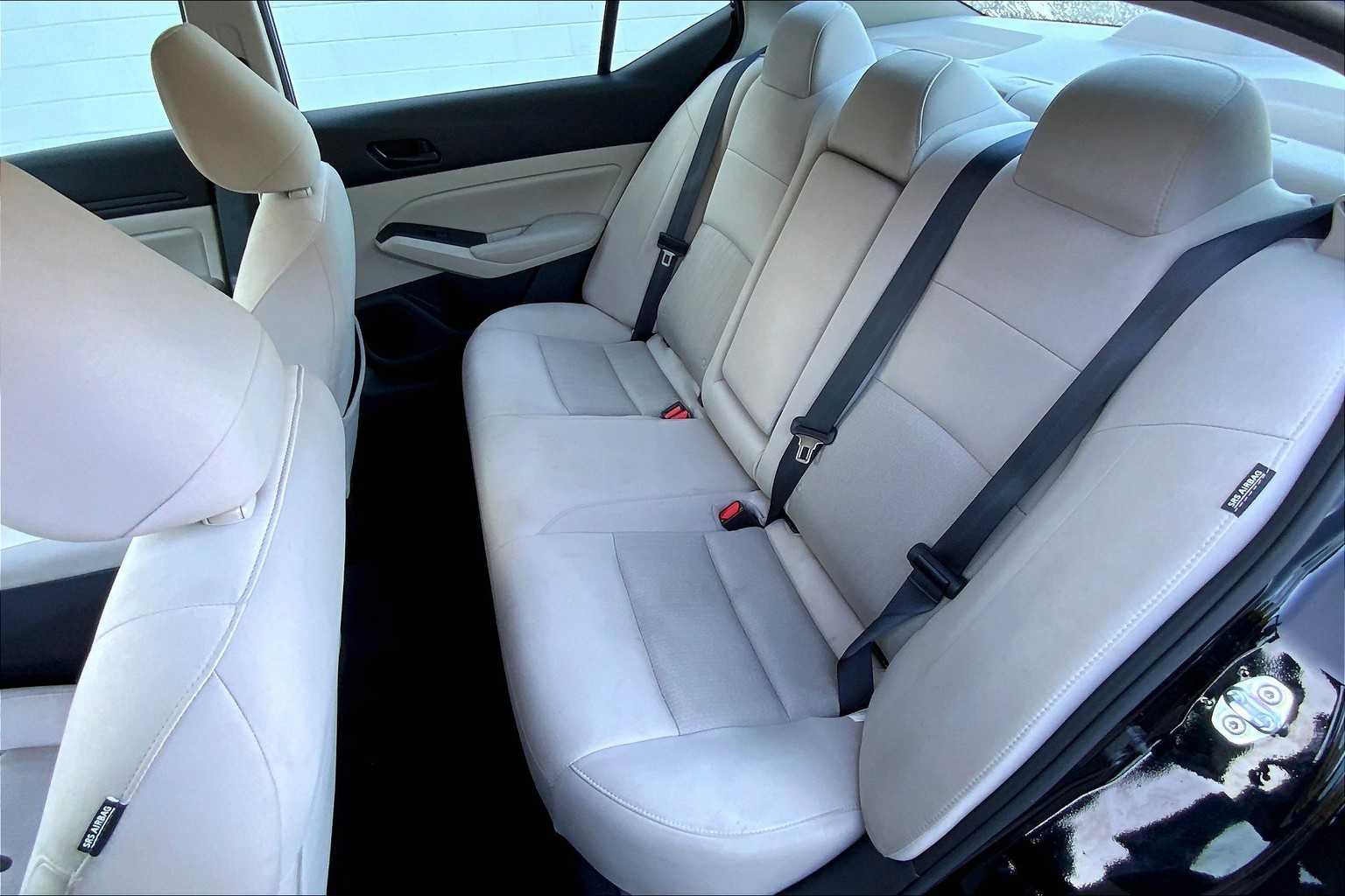 2024 Nissan Altima 2.5 SV photo 19