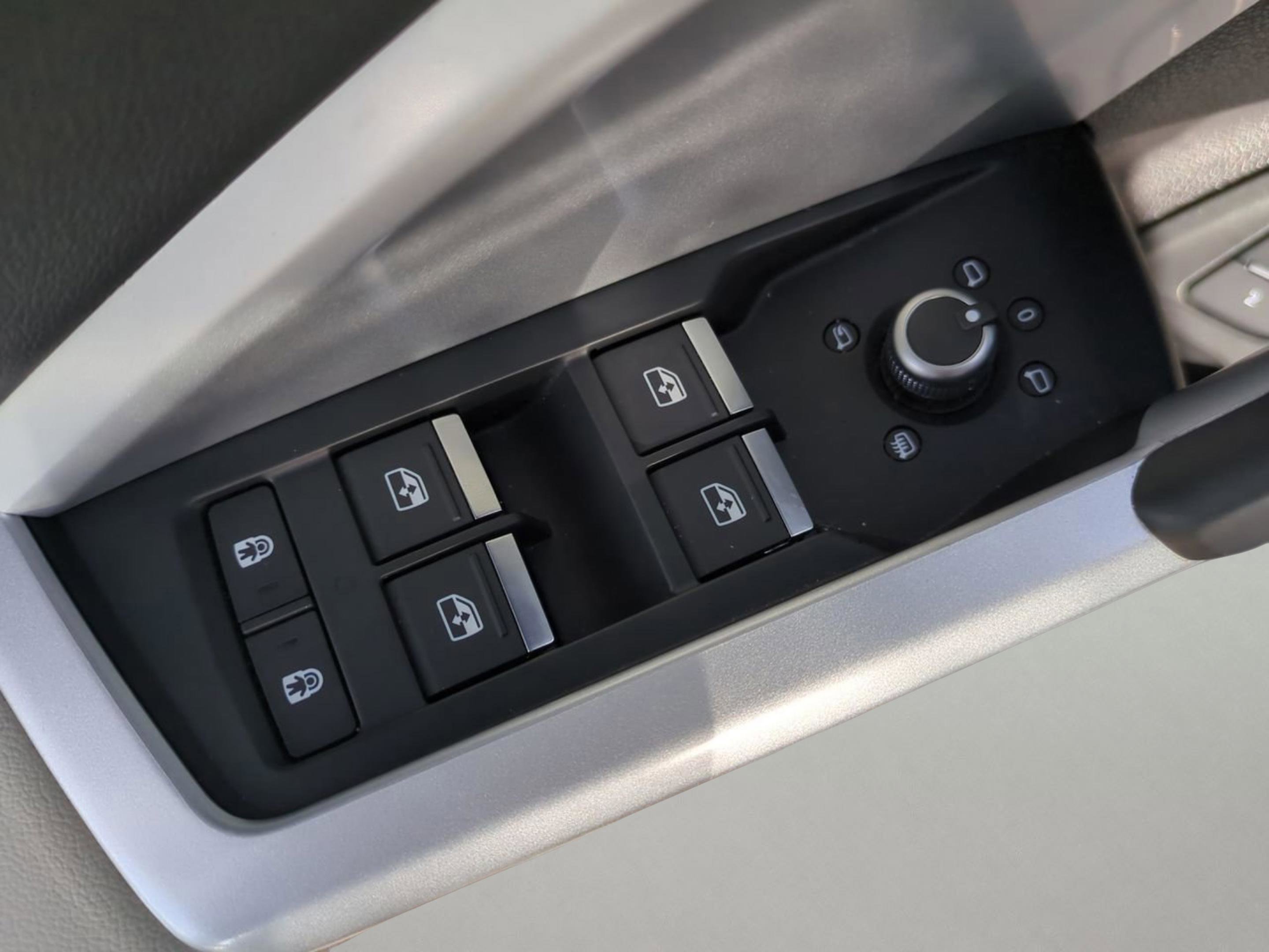 2022 Audi Q3 S line Premium Plus photo 27