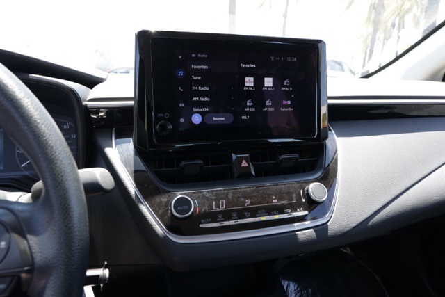 2024 Toyota Corolla LE photo 22