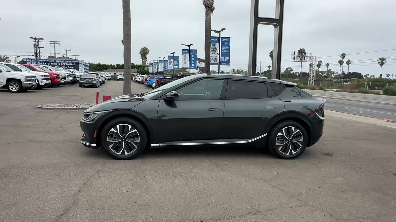 2022 Kia EV6 Light photo 4