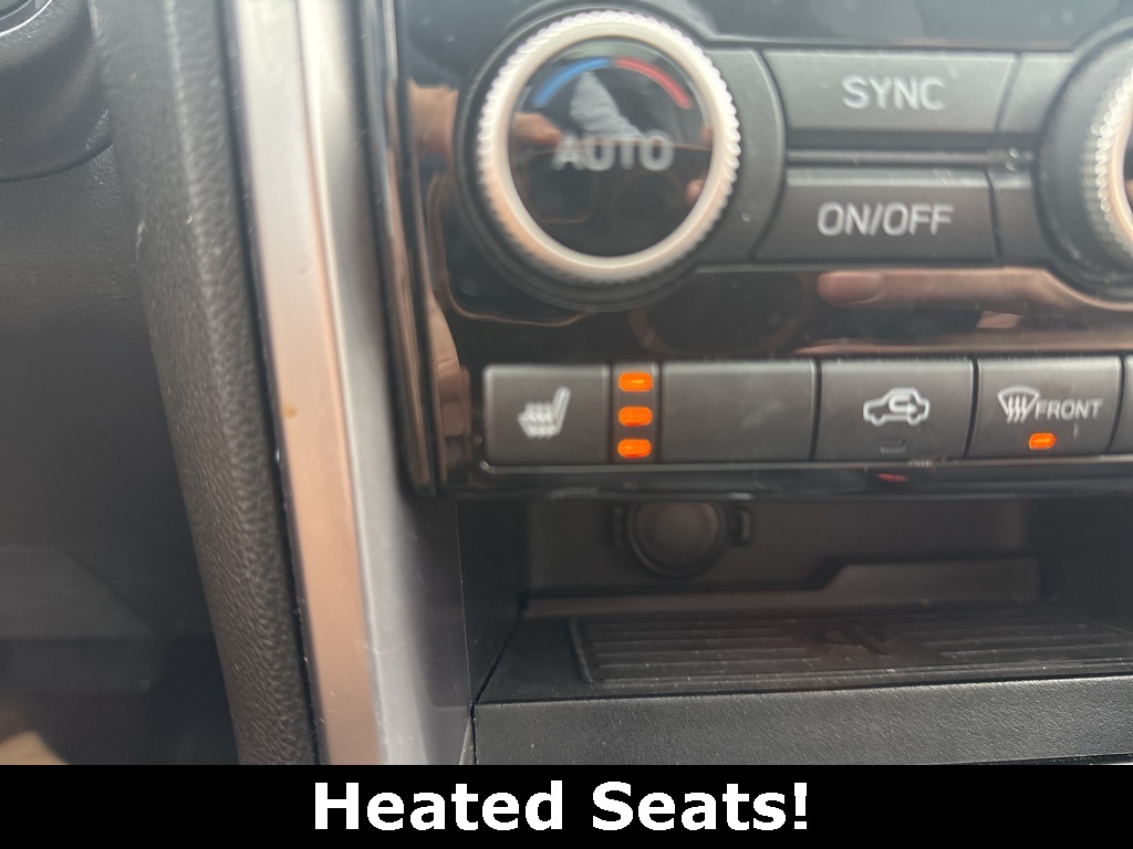 2022 Subaru Ascent Limited photo 4