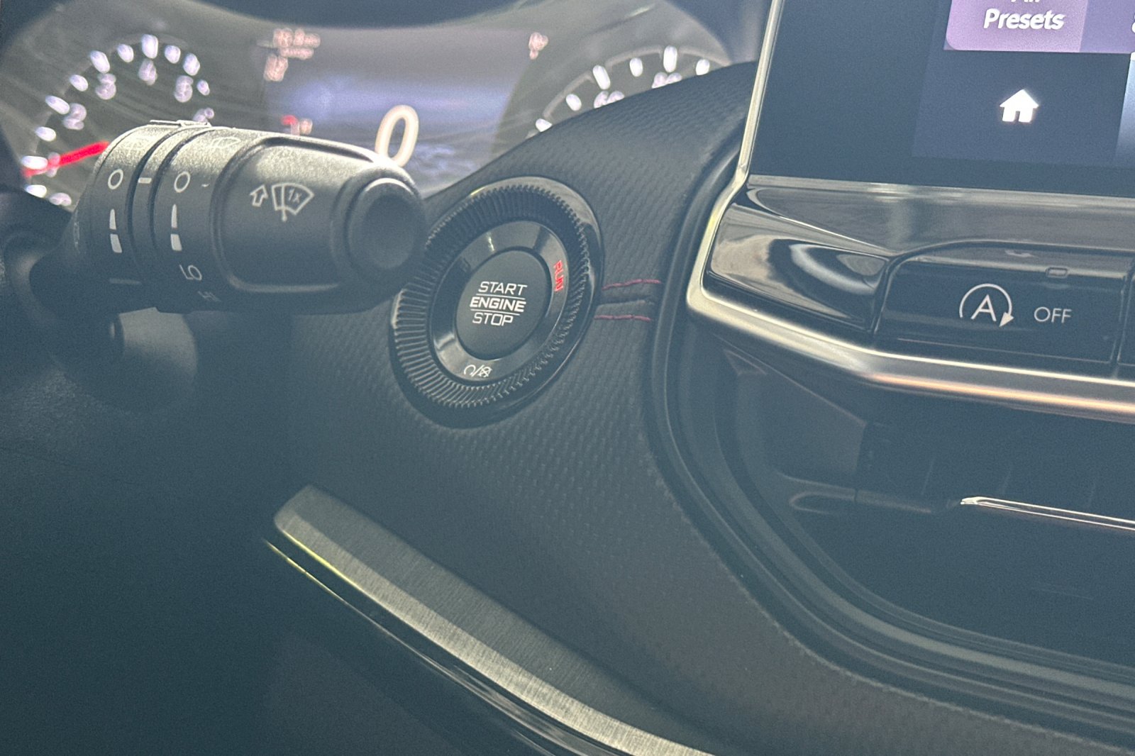 2024 Jeep Compass Trailhawk photo 22