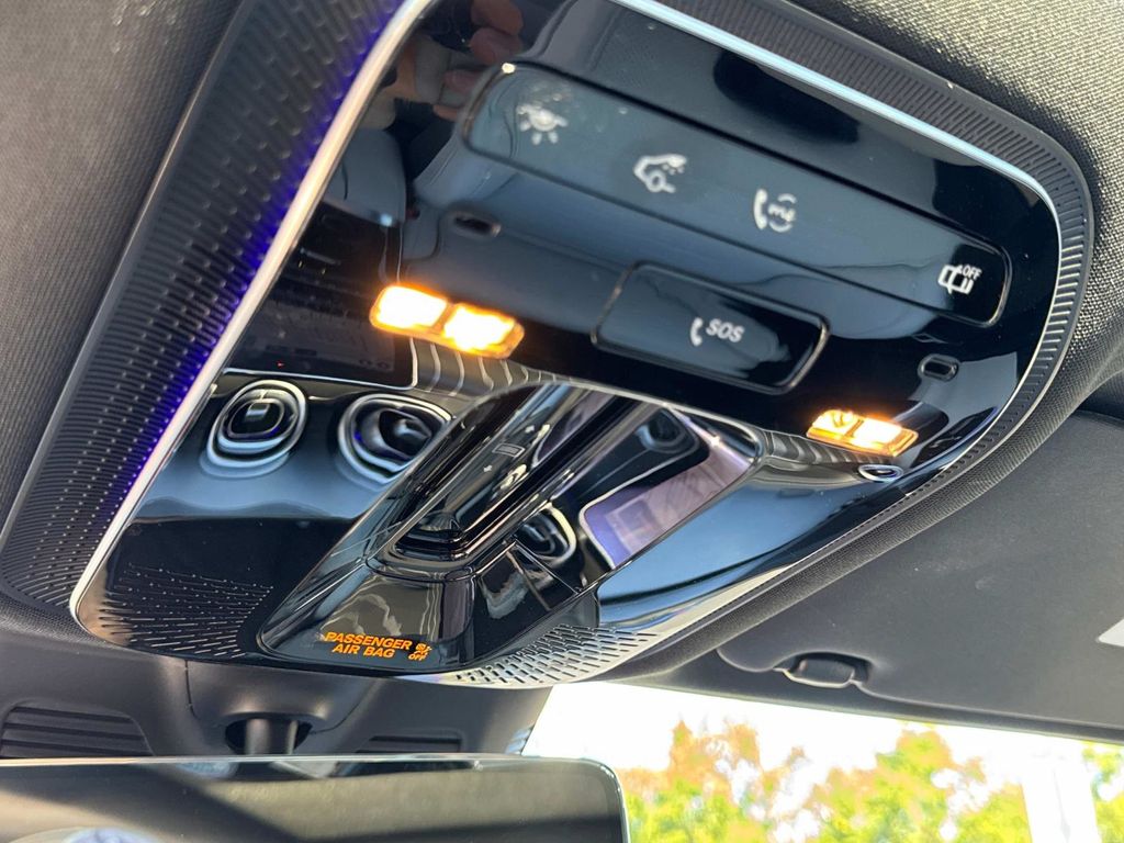 2023 Mercedes Benz GLC 300 4MATIC photo 18