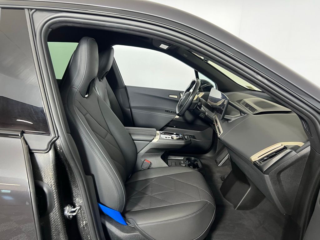 2024 Bmw iX photo 28