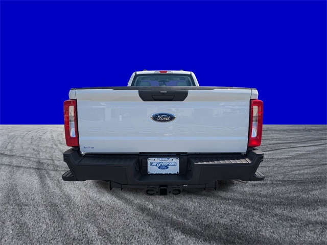 2026 Ford F-350 XL photo 4