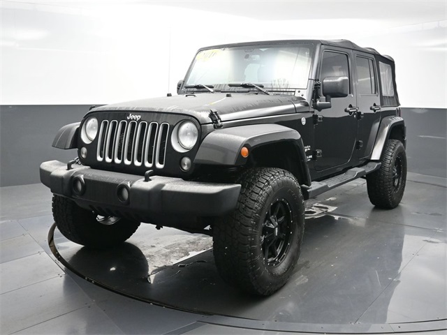 2016 Jeep Wrangler Unlimited Sahara's photo